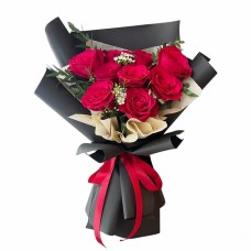 9 Roses Bouquet
